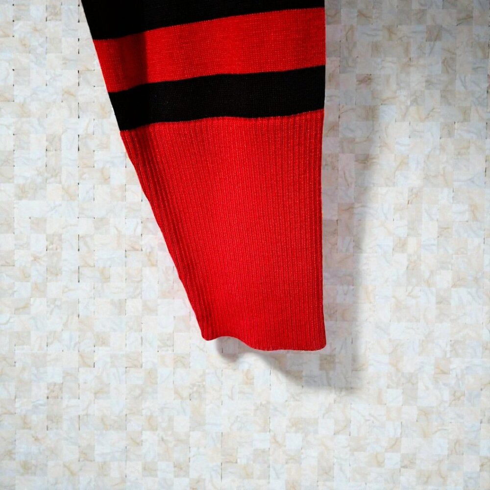 Karl Lagerfeld Paris Med (8-10) Red & Black Stripe Crewneck Sweater w/ Gold Pins - Picture 12 of 15